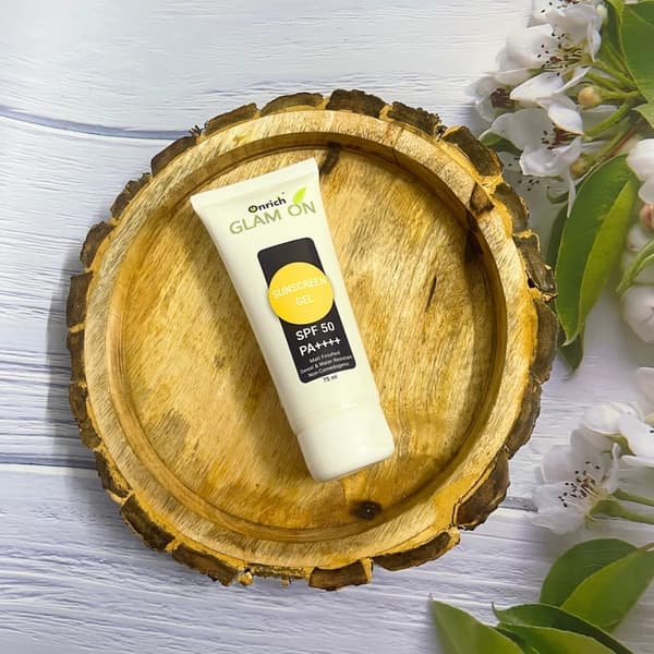 GLAMVITA SUNSCREEN GEL